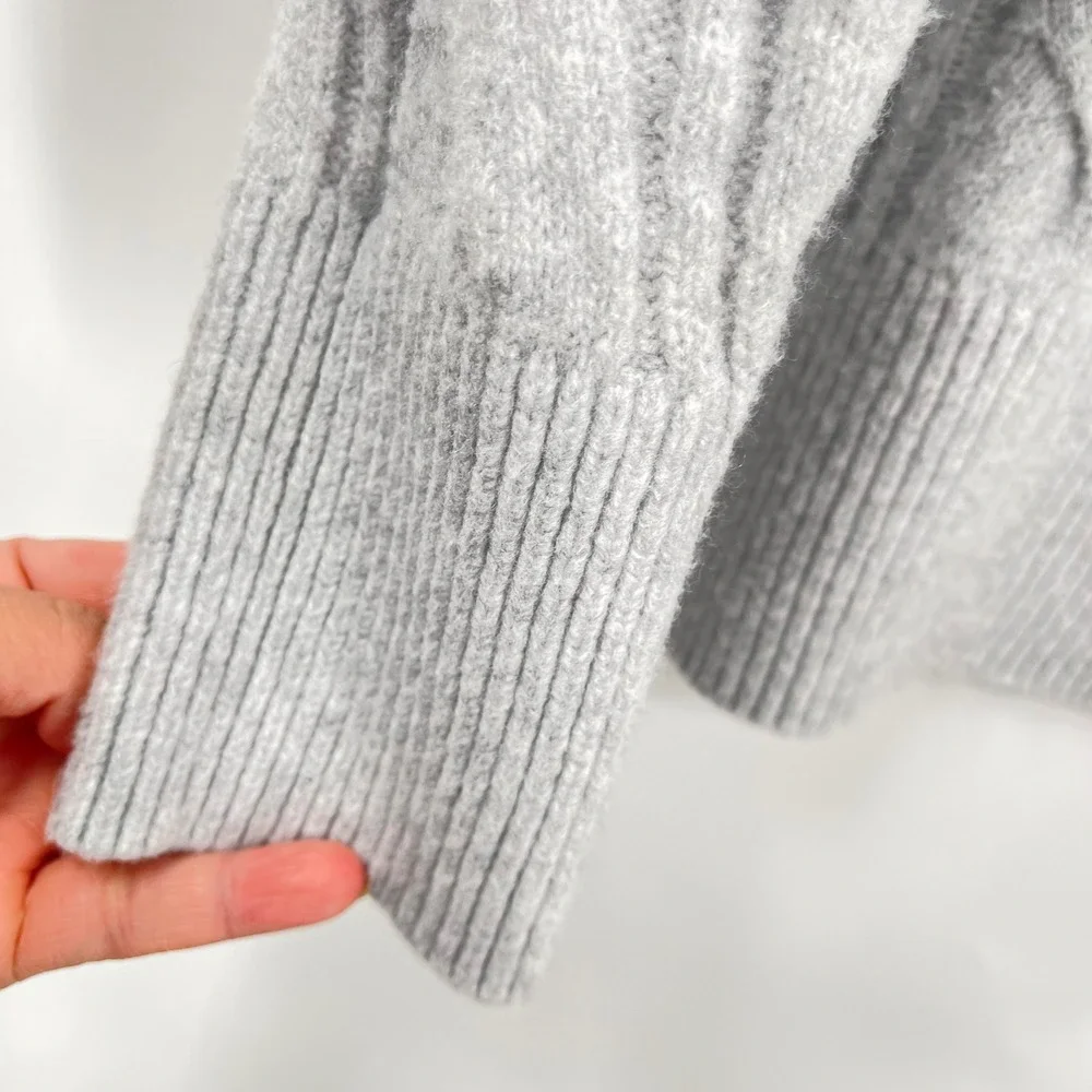 Aerie Cable Knit Sweater Grey Crew Neck Long Sleeve‎ Cozy Pullover Women's S